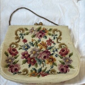 Floral Embroidered Women's Bag